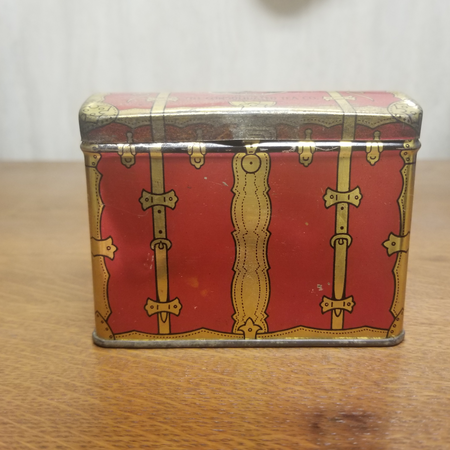 Swee-Touch-Nee-Tea Metal Tin - Junk Peddler