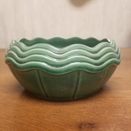 McCoy Ruffled Bowl - Green - Junk Peddler