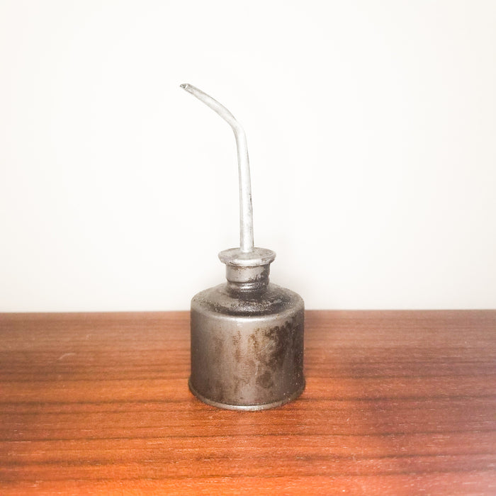 Vintage Metal Oil Can - Junk Peddler